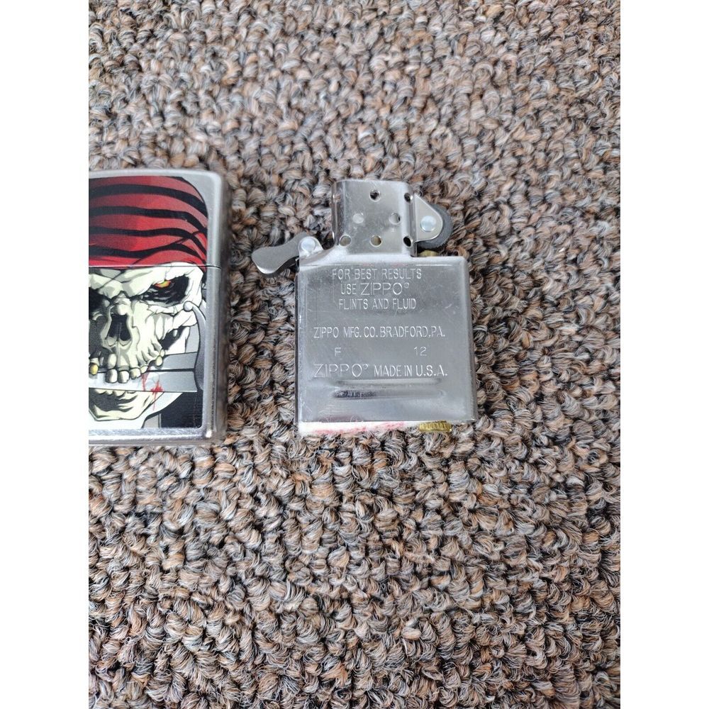 Vintage Pirate Skull W/ Sword in Mouth -USA Made- Chrome Finish -Zippo Lighter - Picture 5 of 8